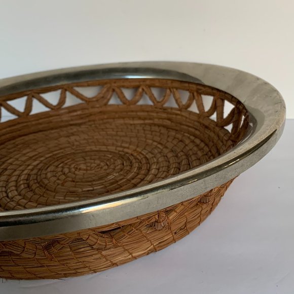 VTG Pine Needle Metal Edge Basket Bowl Handcrafted Coiled Tray Nature Inspired - Picture 2 of 9